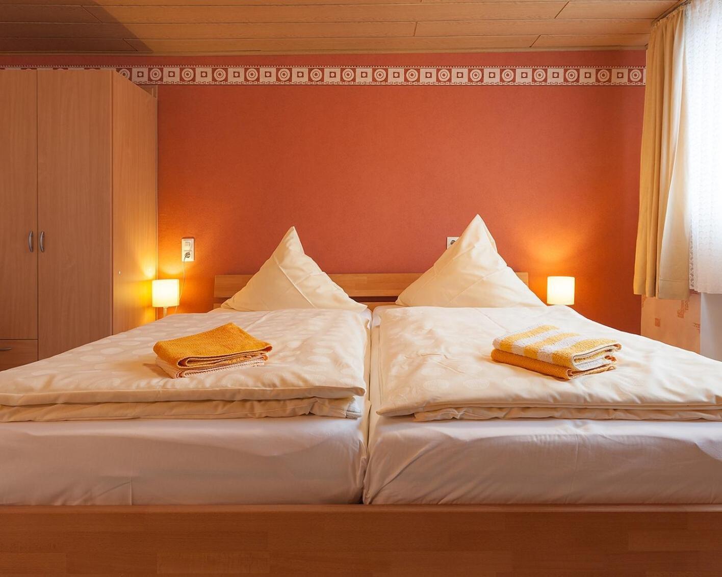 Chambre Triple avec Salle de Bains Commune