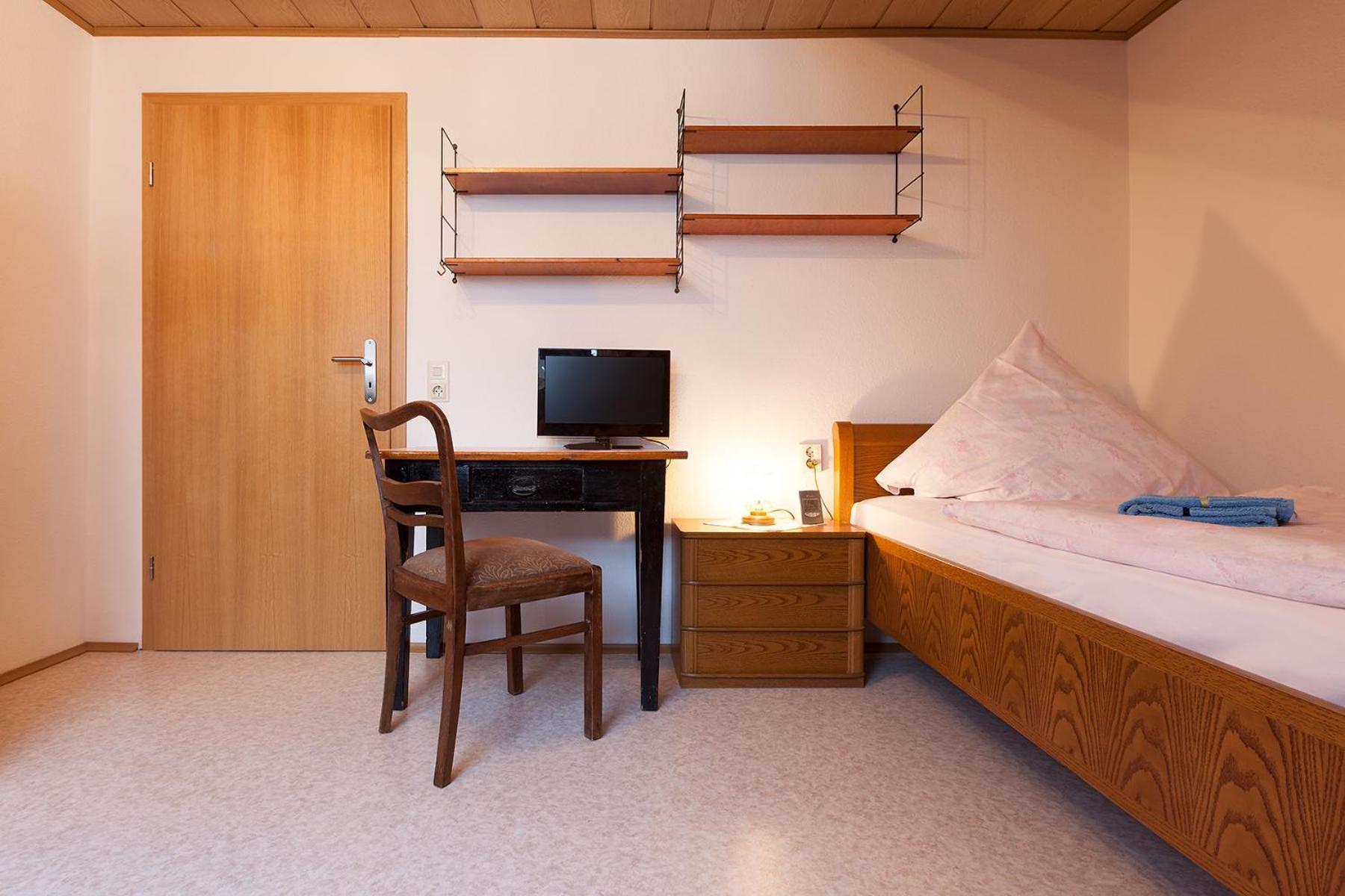 Chambre Simple avec Salle de Bains Commune